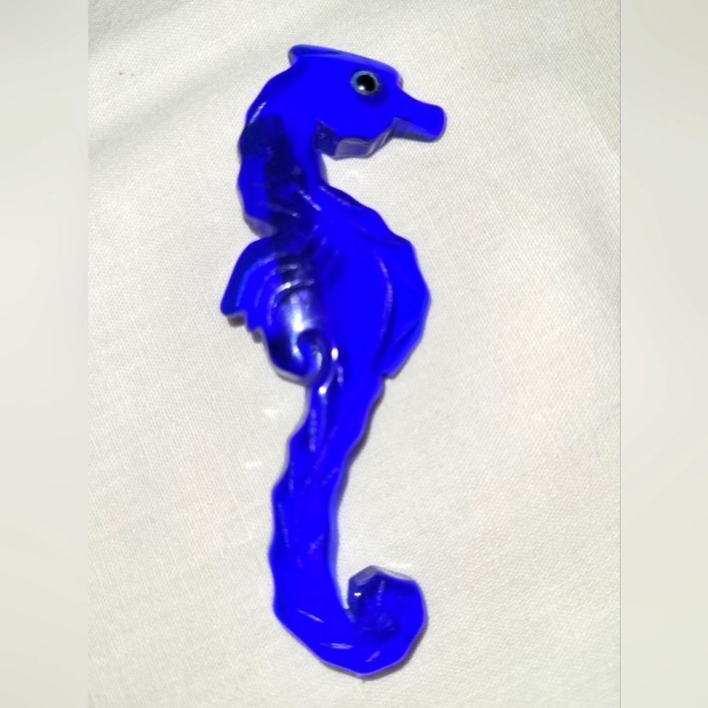 Vinatge Lucite Cobalt Blue Seahorse Rare Brooch